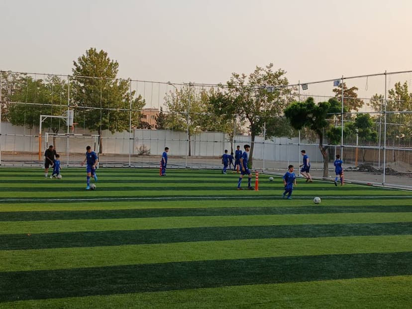 مدرسه فوتبال شهرک امید